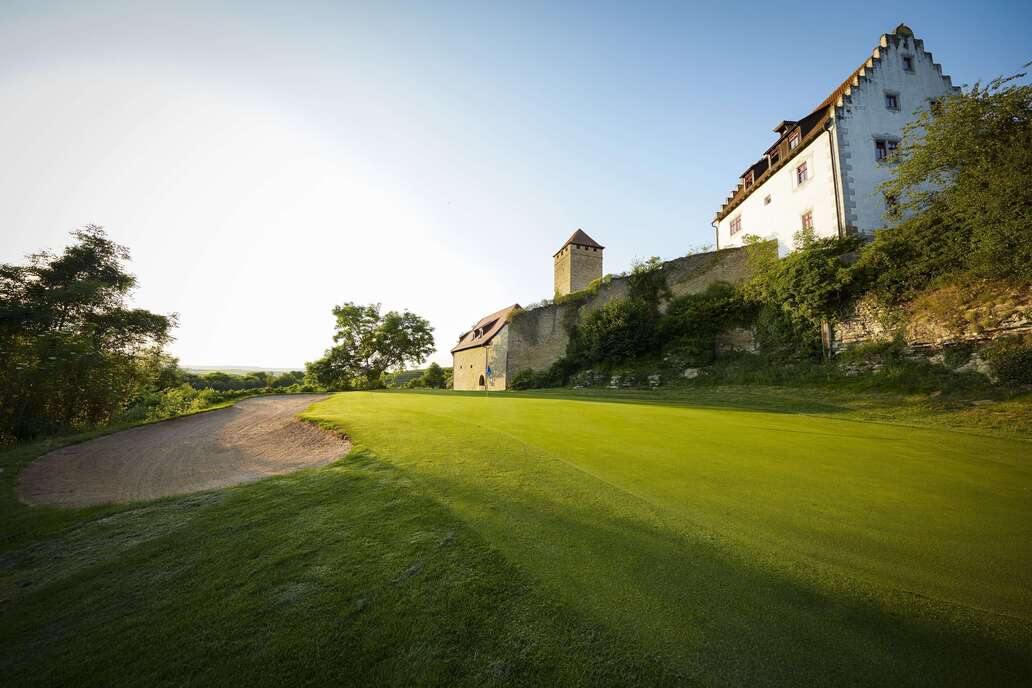 Schloss Liebenstein bei Neckarwestheim